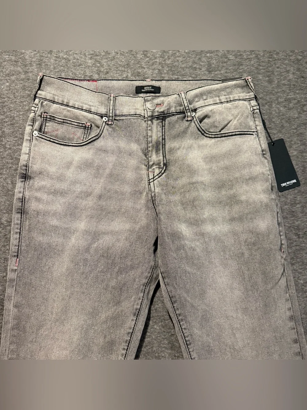 True Religion Jeans Mens 34x34 *Flaw* Gray Ricky Relaxed Straight Pink Stitching